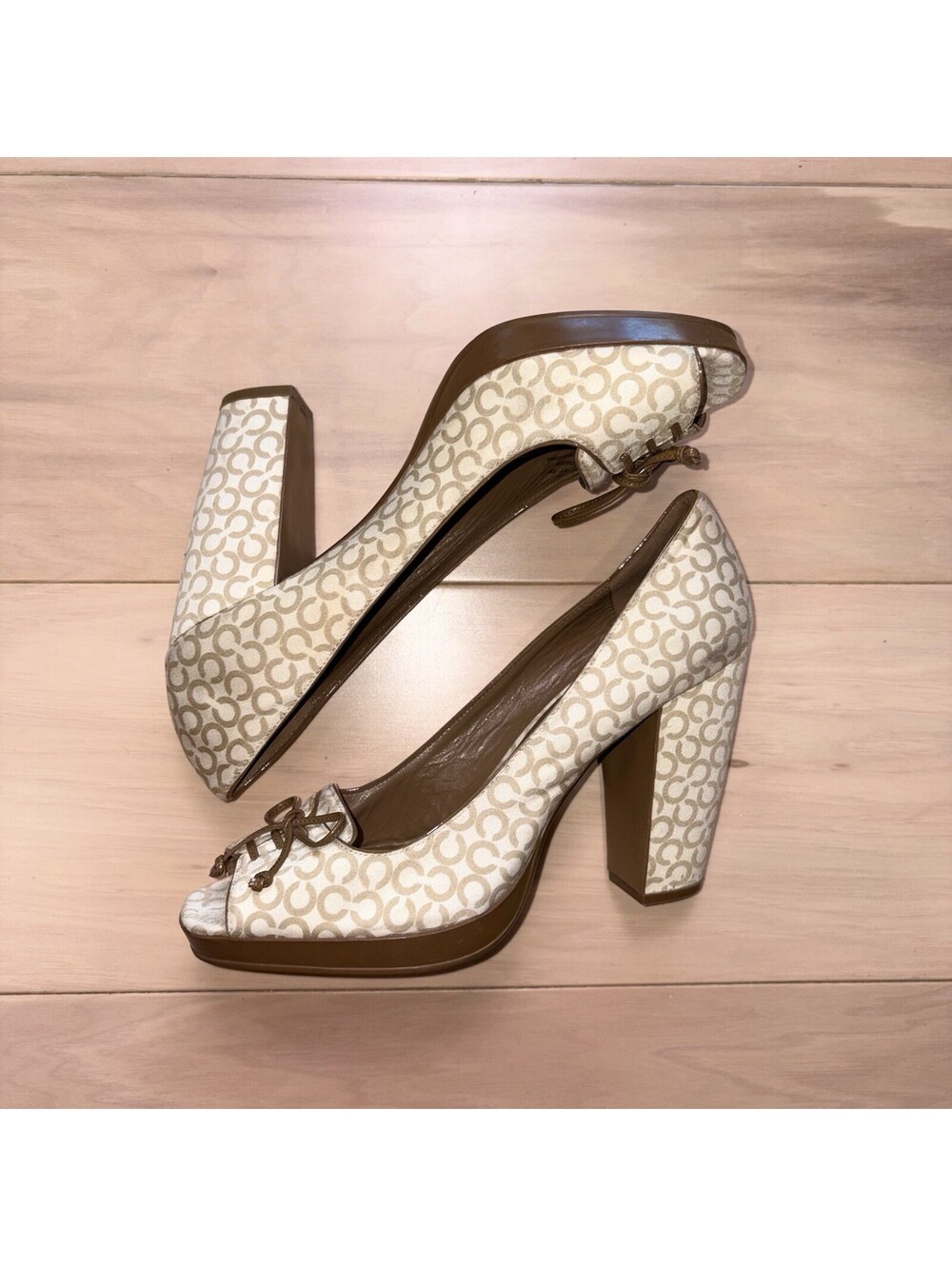 COACH Corey Pumps High Heel Bow Peep Toe Chunky Shoes 10 B Signature Lace Up - Picture 3 of 8